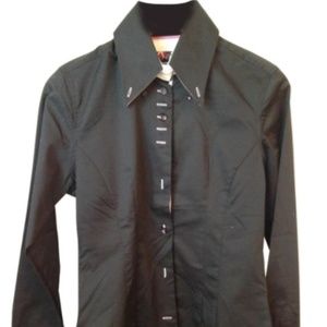 Stretchy and fitted button down